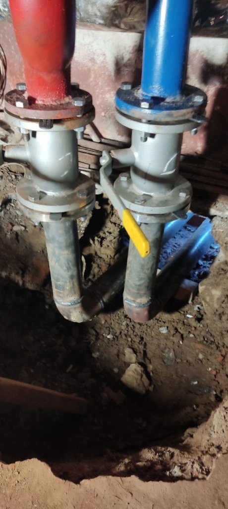 Строителей 104 замена вводного трубопровода Ц отопления.jpg Строителей 104 замена вводного трубопровода Ц отопления.jpg